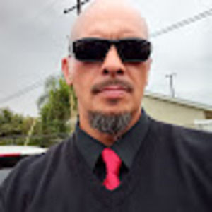 Meet your Posher, Carlos